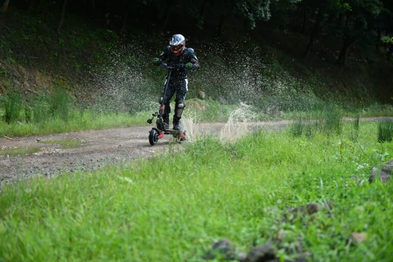 Trottinette Électrique Tout Terrain : Top 10 Modèles 2026
